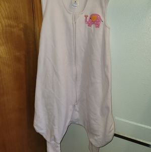 Help Early Walker sleep sack